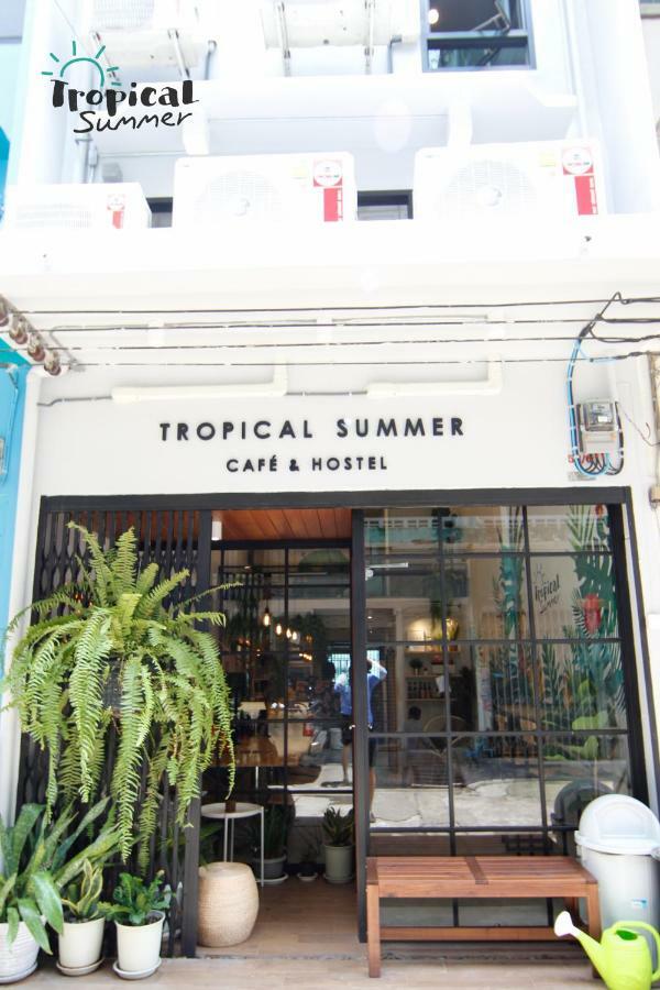 Tropical Summer Hostel Bangkok Exterior photo
